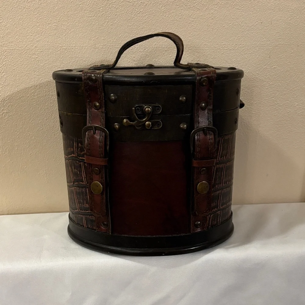 Vintage Leather and Wood purse